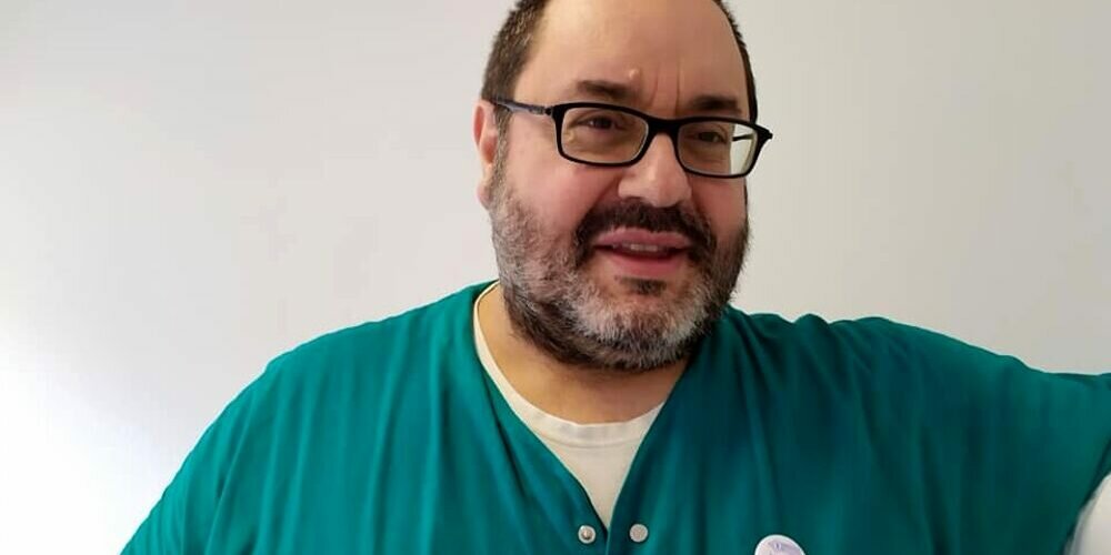 Infermiere rifiuta il vaccino: «Sospendetemi, è meglio che sentirsi ricattato»