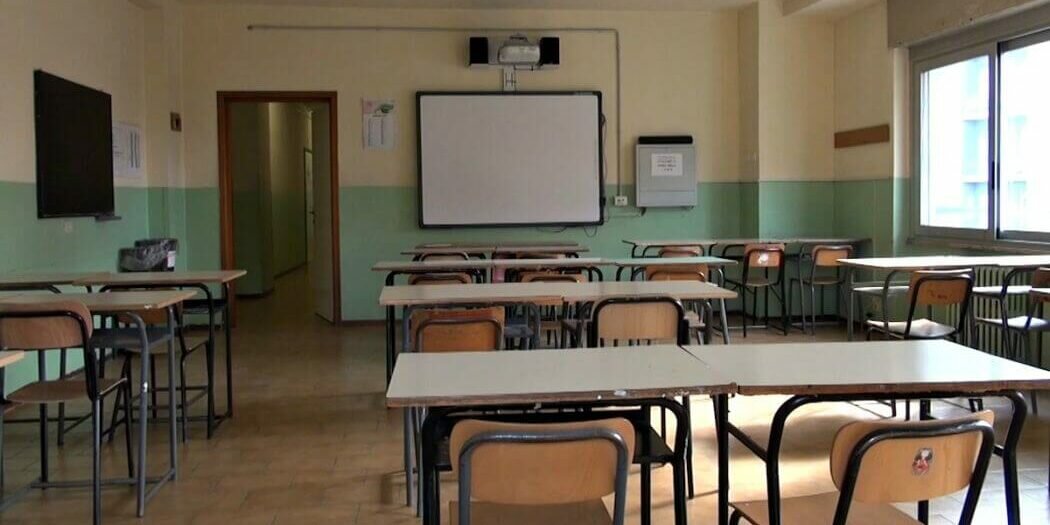 Caro bollette, liceo di Vimercate: niente scuola il sabato