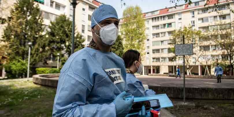 Aumentano i casi di operatori sanitari vaccinati che si ricontagiano