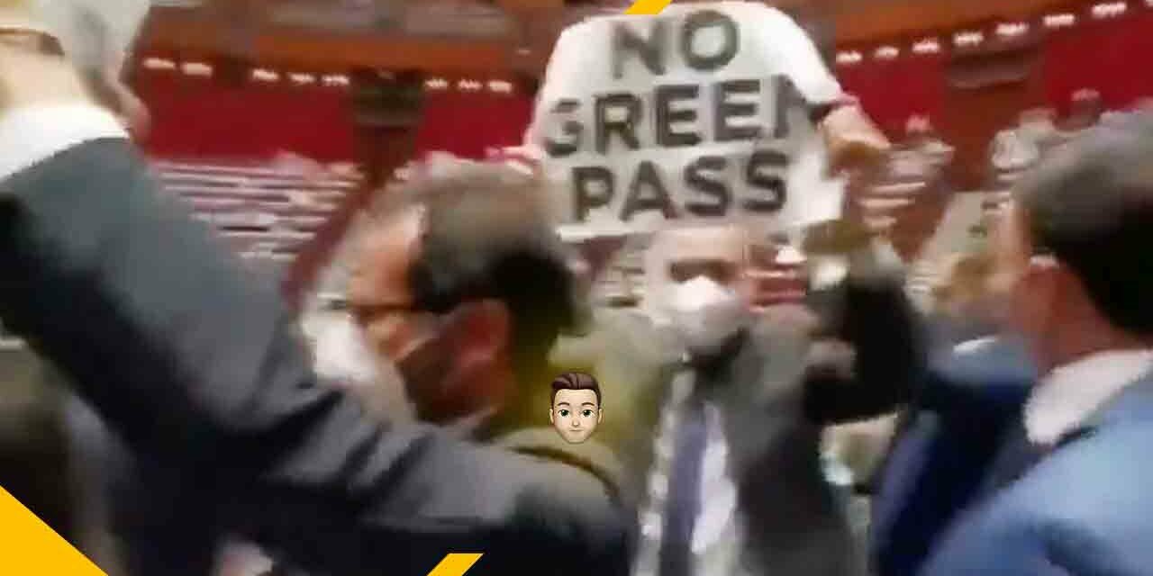 Meloni: Fratelli d’Italia in Aula contro l’obbligo del Green Pass (VIDEO) Meloni: Fratelli d’Italia in Aula contro l’obbligo del Green Pass (VIDEO)