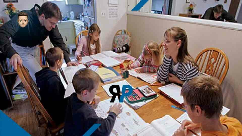 Boom richieste di homeschooling: Triplicato in Austria il numero di genitori “no vax” che non mandano a scuola i figli