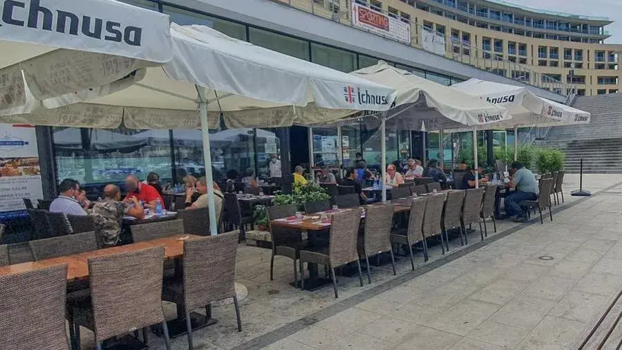 Savona, pioggia di disdette per l'entrata in vigore del Green Pass: salta il balletto 'Serata romantica' al Priamar