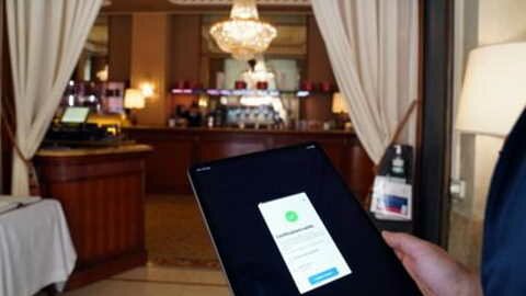 Confesercenti: disastro green pass, app non funziona e i tavoli restano vuoti