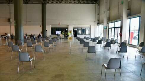 Crollo dei nuovi vaccinati: in 2 settimane -41%