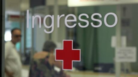 24enne senza Green Pass respinta all’accettazione del Policlinico di Modena