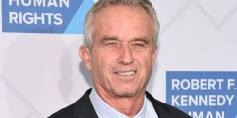 Robert Kennedy Jr fa causa alla FDA per i Vaccini Covid ai bambini