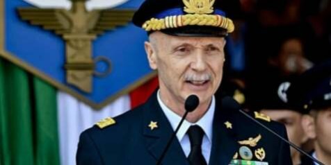 Indagato il generale Vecciarelli, Terremoto giudiziario sulle forze armate.