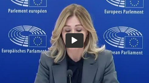 Francesca Donato: “in nome di Dio, fermiamo questa pazzia”