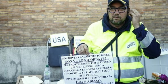 Stefano Puzzer espulso da Roma per un anno. Daspo per il leader dei portuali