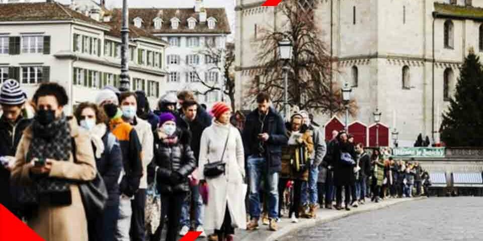 La bufala della vittoria in Svizzera del referendum «pro Green pass»