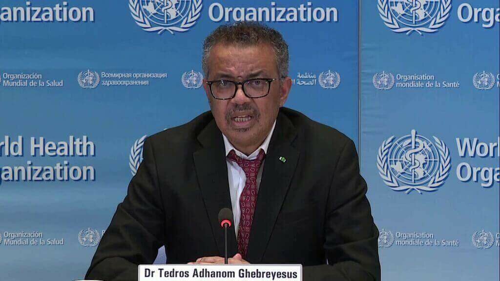Covid, il direttore dell’Oms: “il vaccino non evita il contagio e non porrà fine alla pandemia. Stop a terza dose e vaccinazione dei bambini”