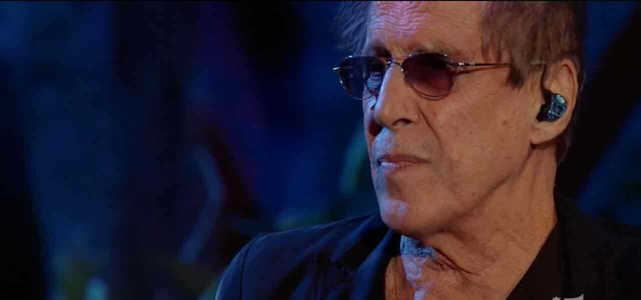 Adriano Celentano attacca i conduttori Tv: “Sono responsabili di odio e ignoranti”