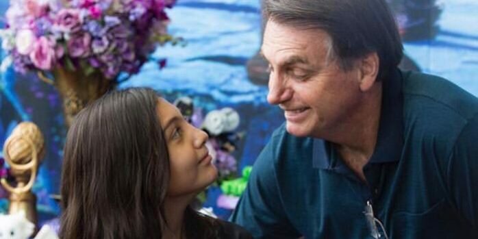 Bolsonaro: “Mia figlia non si vaccinerà”