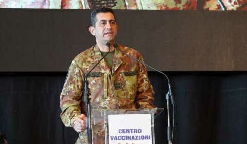 Scuola, Figliuolo: tamponi a domicilio effettuati da team mobili militari Scuola, Figliuolo: tamponi a domicilio effettuati da team mobili militari