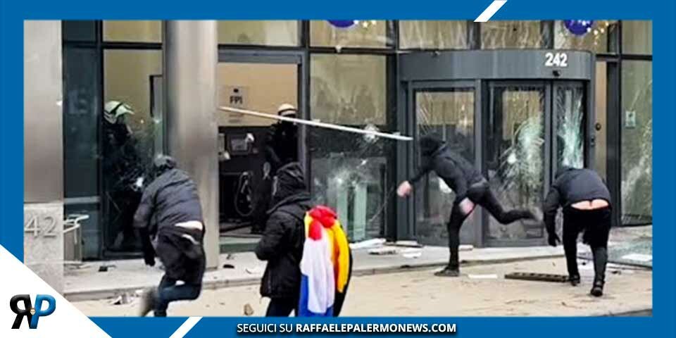 Guerriglia a Bruxelles per le Restrizioni Covid