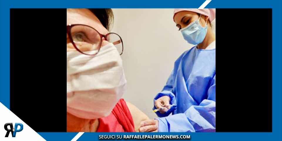 Dosi a picco: over 50 indifferenti all’obbligo. Dal 15 senza lavoro ma non si vaccinano