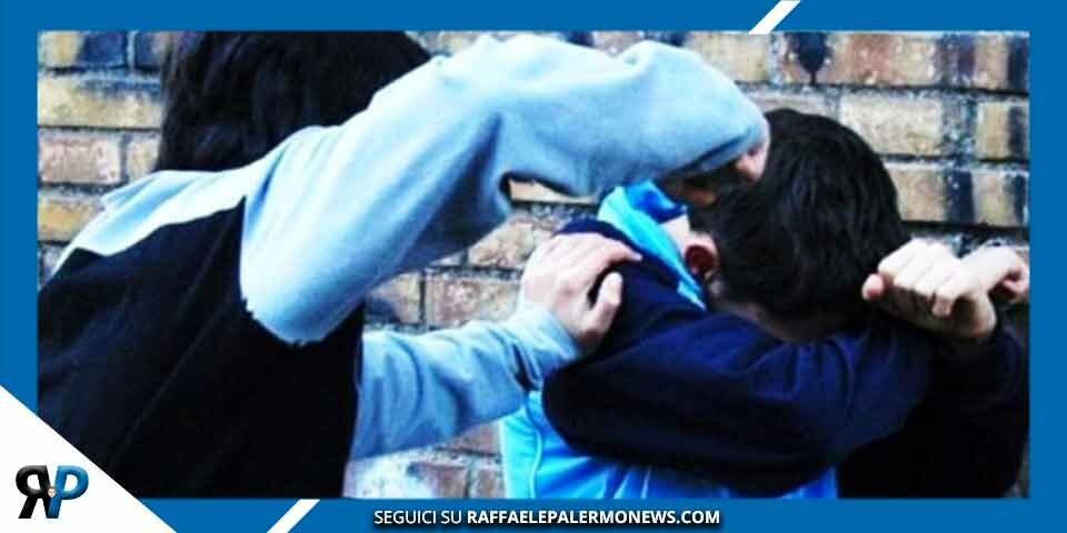 Ragazzo picchiato dai compagni di scuola perchè ha la madre russa