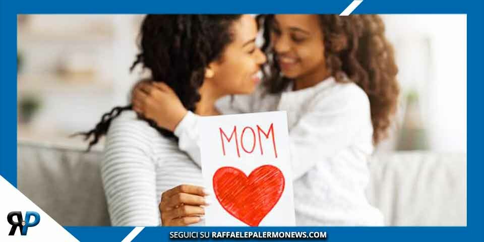 Festa della mamma 2022: frasi per la festa della mamma e immagini per auguri originali