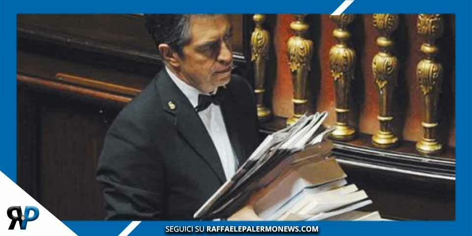 Senato: 1 milione di euro per i vestiti dei commessi