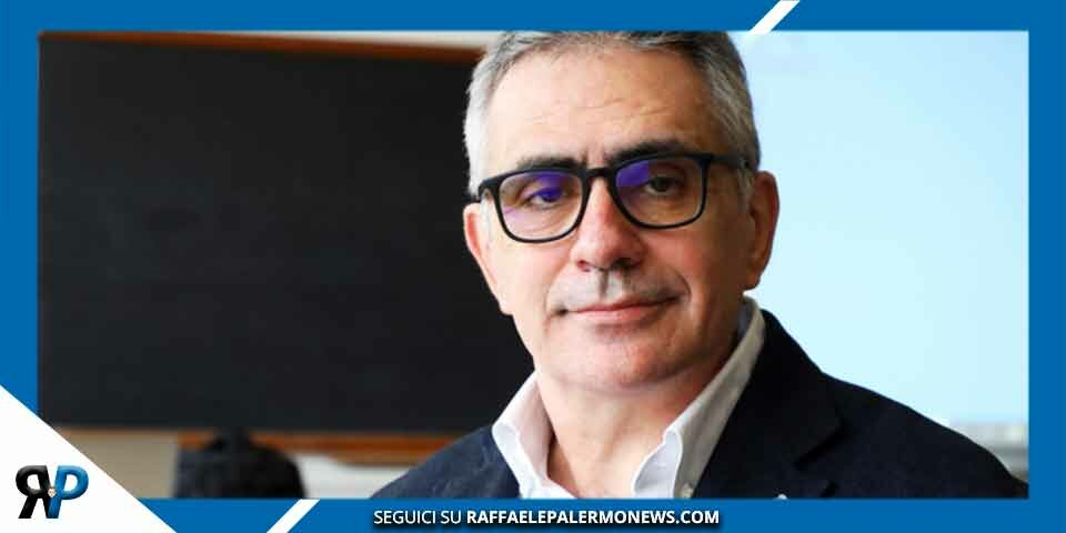 Covid, Pregliasco: "Nuove restrizioni non escluse. Le mascherine come occhiali da sole"