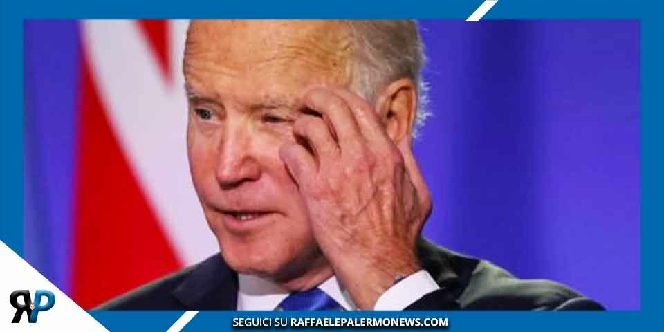 Biden: "La pandemia è finita negli Usa". Gli esperti: "Presto per revocare le misure"