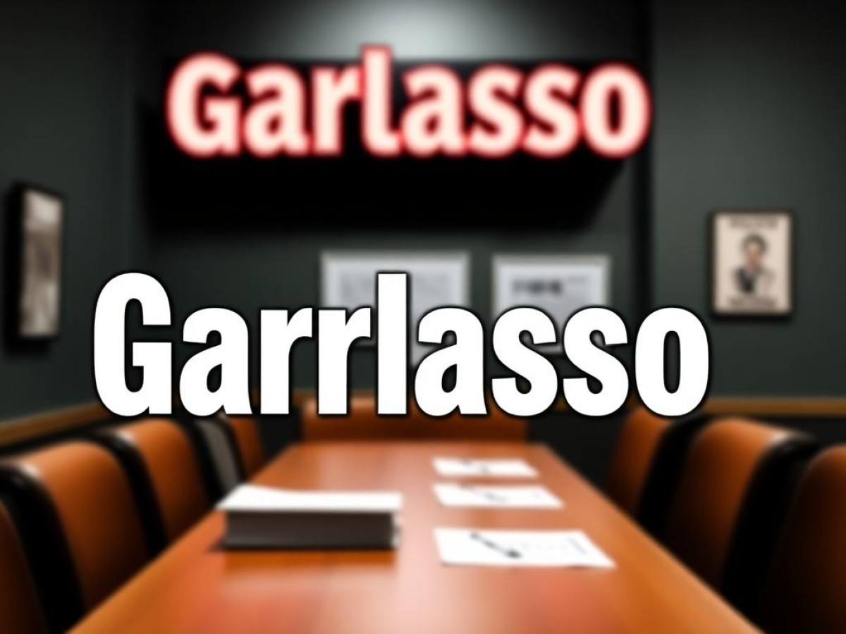 Garlasco, fuori l’impronta 33: incidente probatorio rinviato al 18 dicembre e un “pizzino” mina la Procura