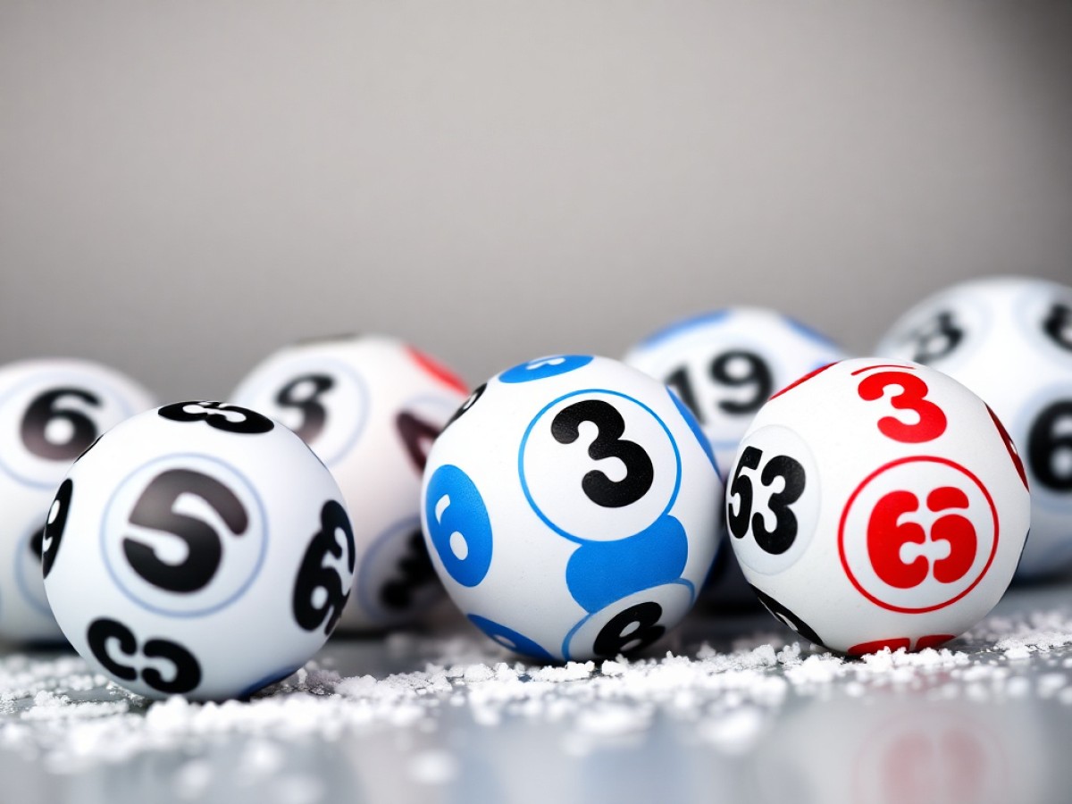 Lotto e Superenalotto, estrazione di oggi 31 gennaio: nessun 6

                
                


                
                    
                        
                        Lifestyle
                        
                    
                    
                

                Le estrazioni dei numeri dei giochi...
                
                31 gen - 21:00