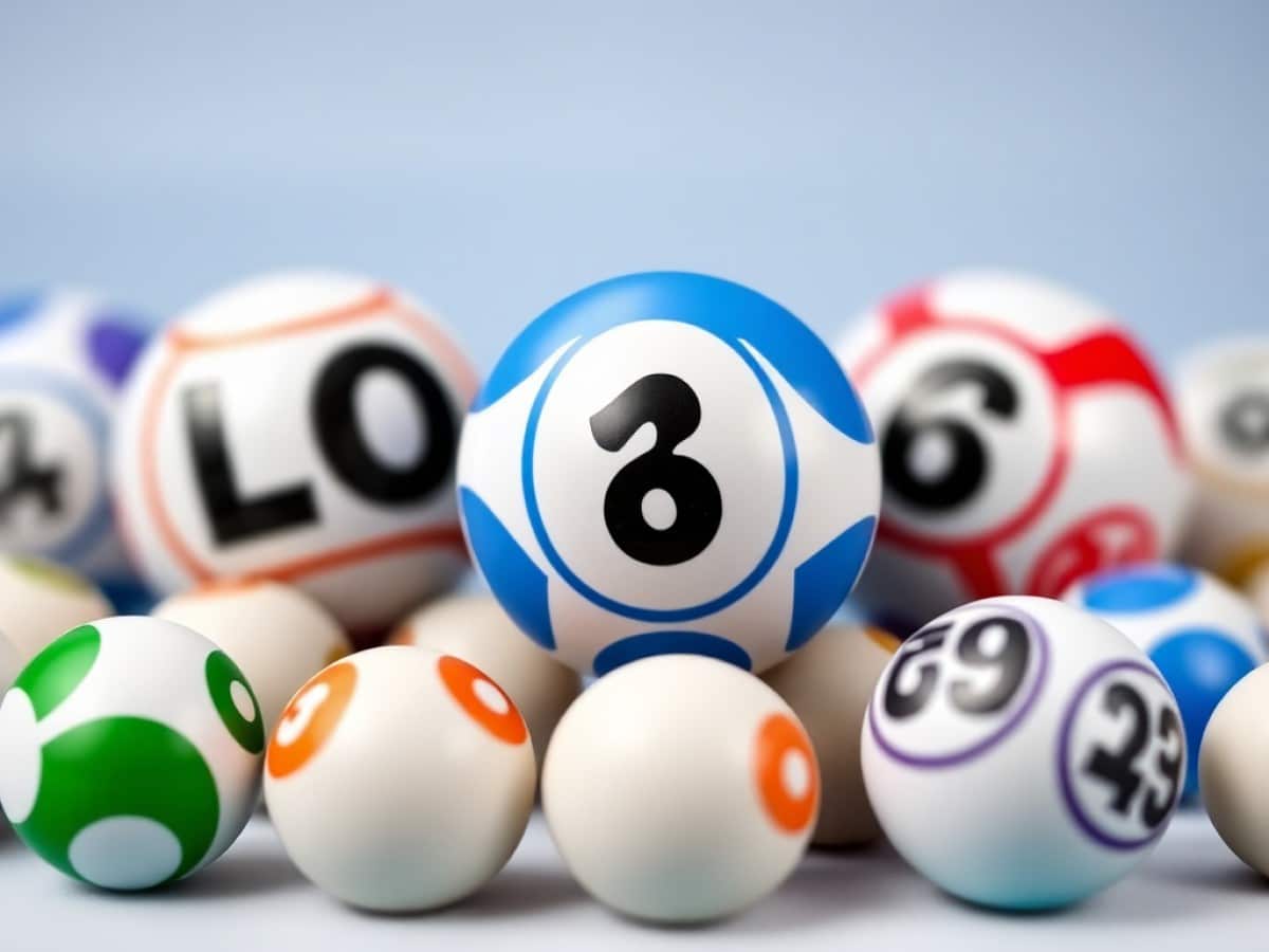Lotto e Superenalotto, estrazione di oggi 17 febbraio: nessun 6

                
                


                
                    
                        
                        Lifestyle
                        
                    
                    
                

                Le estrazioni dei numeri dei giochi...
                
                17 feb - 21:35