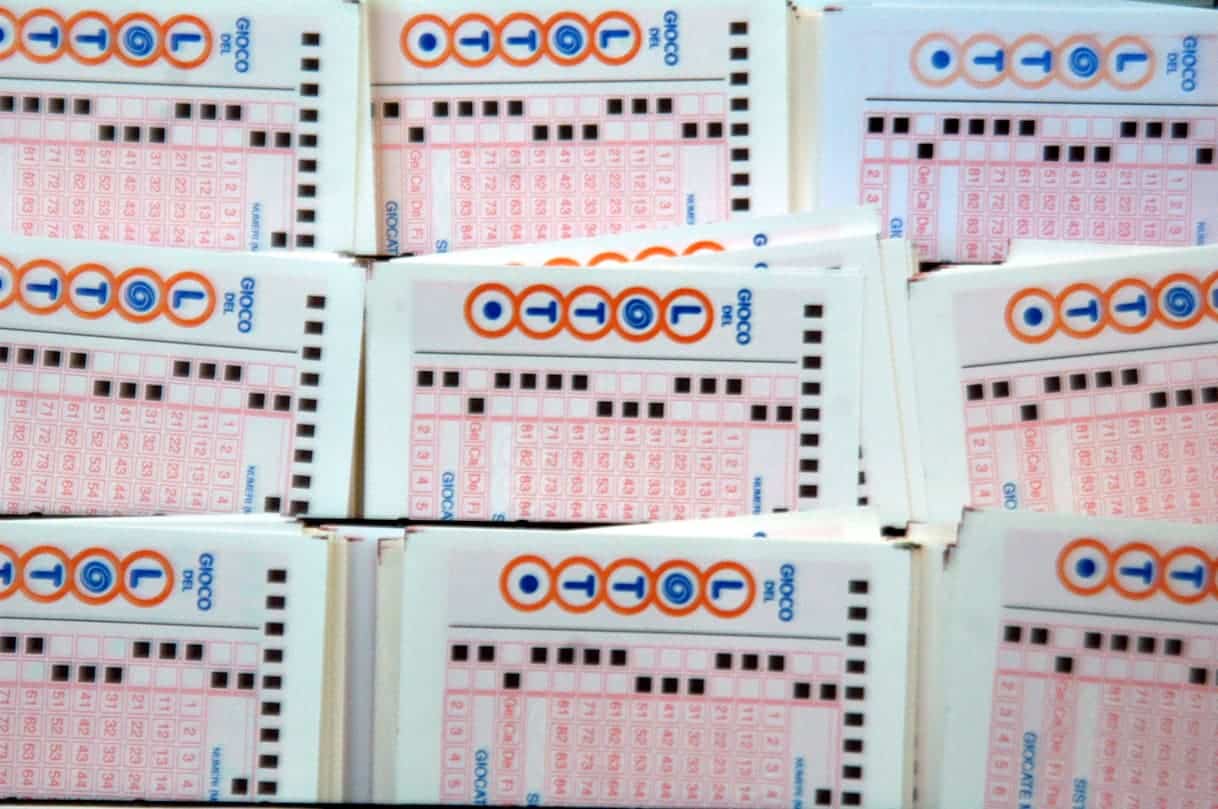 Lotto e Superenalotto, estrazione di oggi 12 maggio: i numeri vincenti

                
                


                
                    
                        
                        Lifestyle
                        
                    
                    
                

                Le estrazioni dei numeri dei giochi del Lotto, Superenalotto e 10eLotto vengono effettuate ogni...
                
                12 mag - 19:45