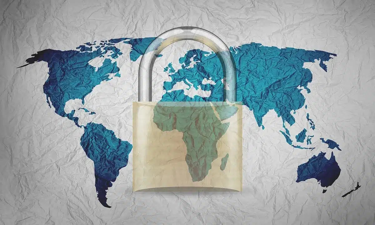 Simbolo di sicurezza informatica e protezione dei dati aziendali